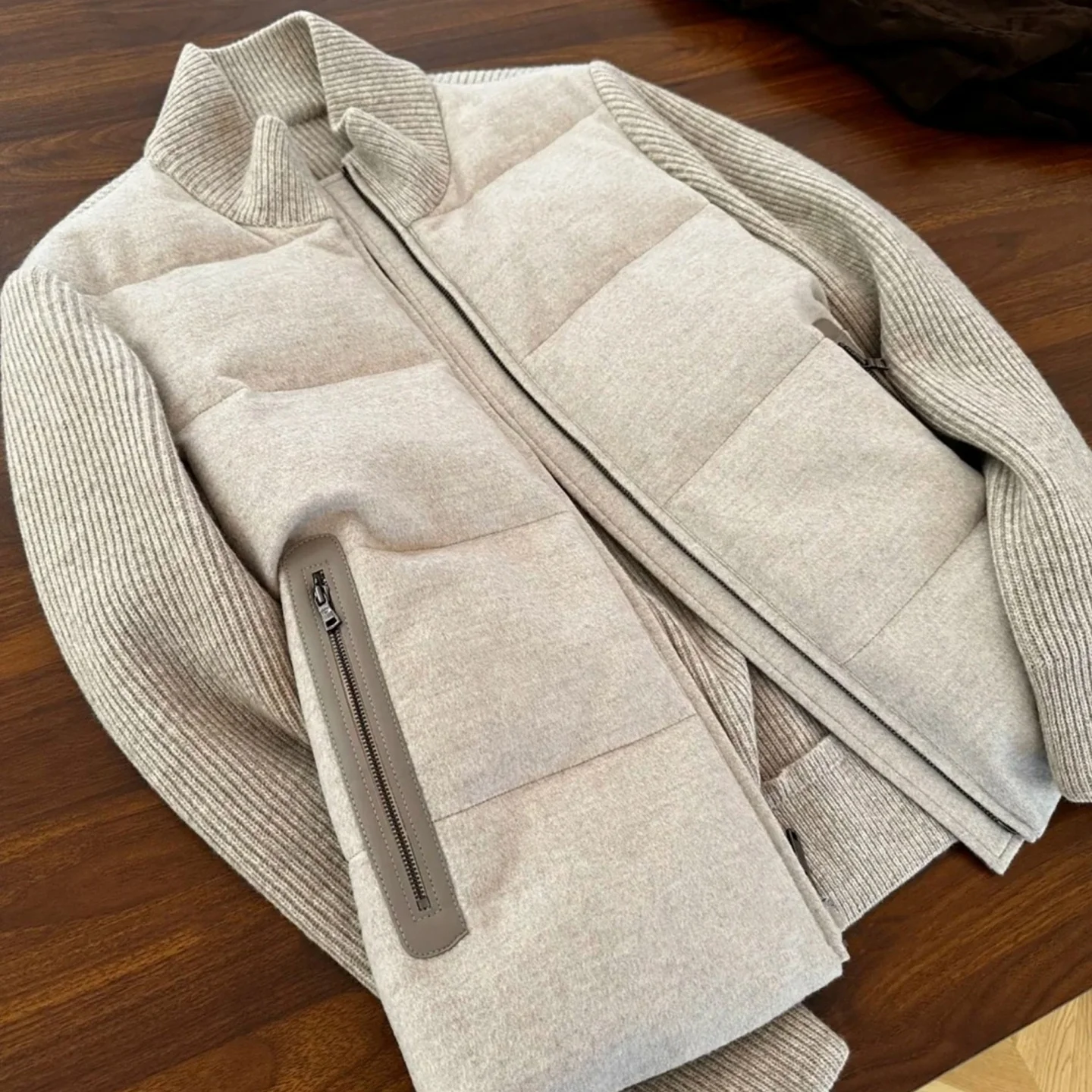 Slimming Effect Korean Sle Loose Knitted Cotton Jaet Stand Collar Splice Casual All Match Autumn Winter Outerwear
Slimming Effect Korean Sle Loose Knitted Cotton Jaet Stand Collar Splice Casual All Match Autumn Winter Outerwear