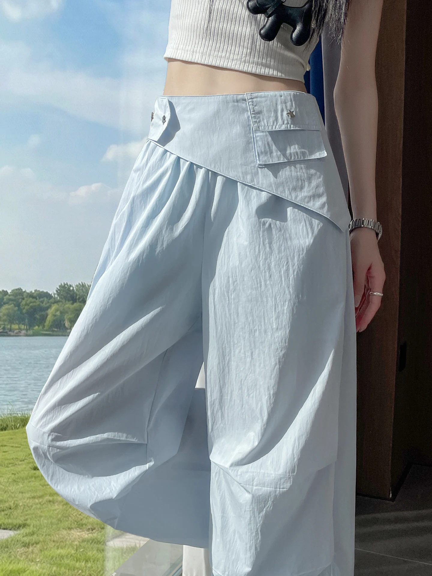 High Waist Wide Leg Pants Women's Summer Thin Loose Straight Casual Sports Trousers Workwear Style Korean Fashion Pure Color
High Waist Wide Leg Pants Women's Summer Thin Loose Straight Casual Sports Trousers Workwear Style Korean Fashion Pure Color