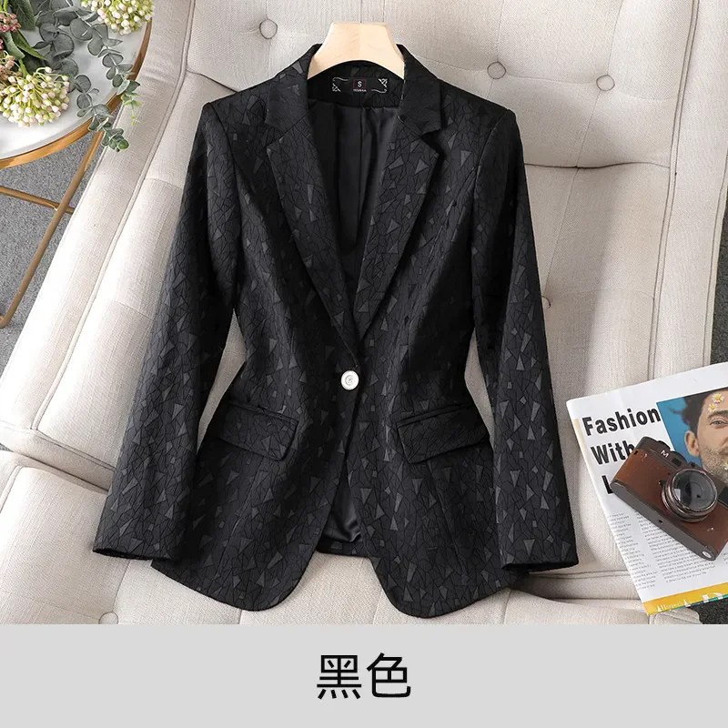 Women Blazers Jacket 2025 Spring Autumn New Jacquard Short Suit Coat Female Temperament Slim Outerwear Fashion Ladies Tops B901
Women Blazers Jacket 2025 Spring Autumn New Jacquard Short Suit Coat Female Temperament Slim Outerwear Fashion Ladies Tops B901