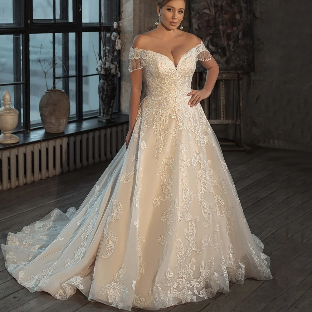 Elegant Plus Size Wedding Dress V-Neck Off the Shoulder Sleeves Beaded Tassel Delicate Appliques High Quality Customized Gown 
Elegant Plus Size Wedding Dress V-Neck Off the Shoulder Sleeves Beaded Tassel Delicate Appliques High Quality Customized Gown