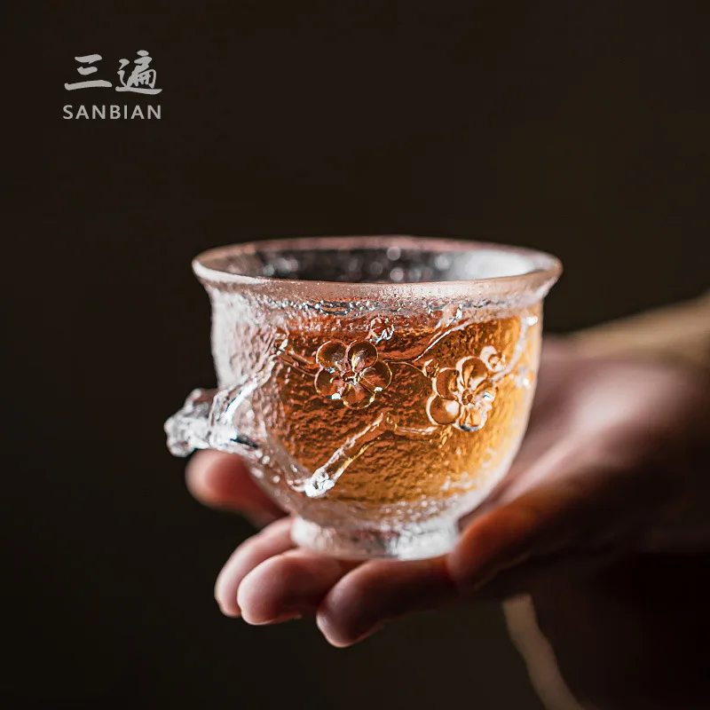 ★★Japanese Glass Tea Cup Handmade Kung Fu Tea Set Plum Blossom Cup Master Cup Single Cup Large
★★Japanese Glass Tea Cup Handmade Kung Fu Tea Set Plum Blossom Cup Master Cup Single Cup Large