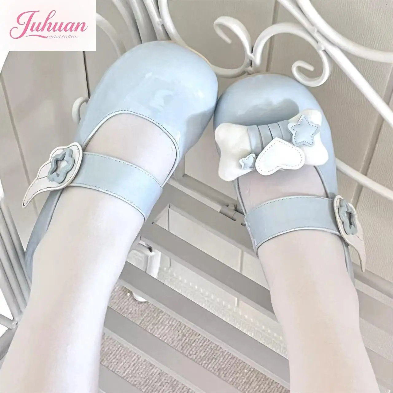 Японские милые туфли в стиле Лолиты с круглой головкой и неглубоким ртом, мягкие кожаные туфли с милой девушкой, субкультура Y2k, маленькие кожаные туфли Мэри Джейн на плоской подошве
Японские милые туфли в стиле Лолиты с круглой головкой и неглубоким ртом, мягкие кожаные туфли с милой девушкой, субкультура Y2k, маленькие кожаные туфли Мэри Джейн на плоской подошве