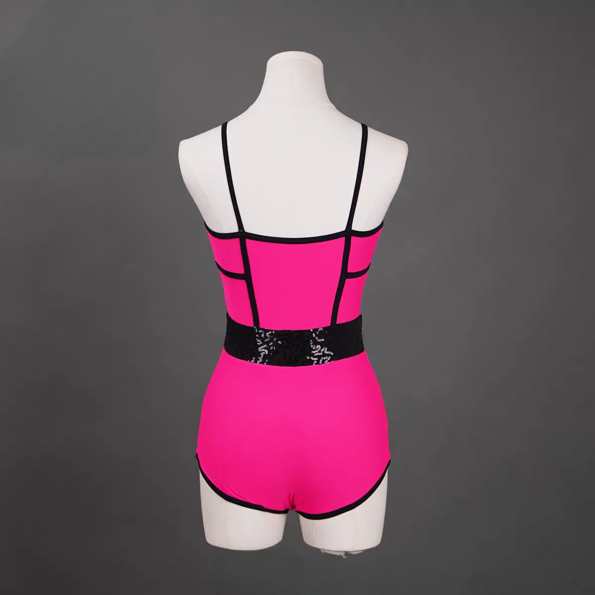 Customized Women's Jazz Latin Dance Skirt Professional Sparkling Sequin Dancewear Any Color for Practice And Performance
Customized Women's Jazz Latin Dance Skirt Professional Sparkling Sequin Dancewear Any Color for Practice And Performance