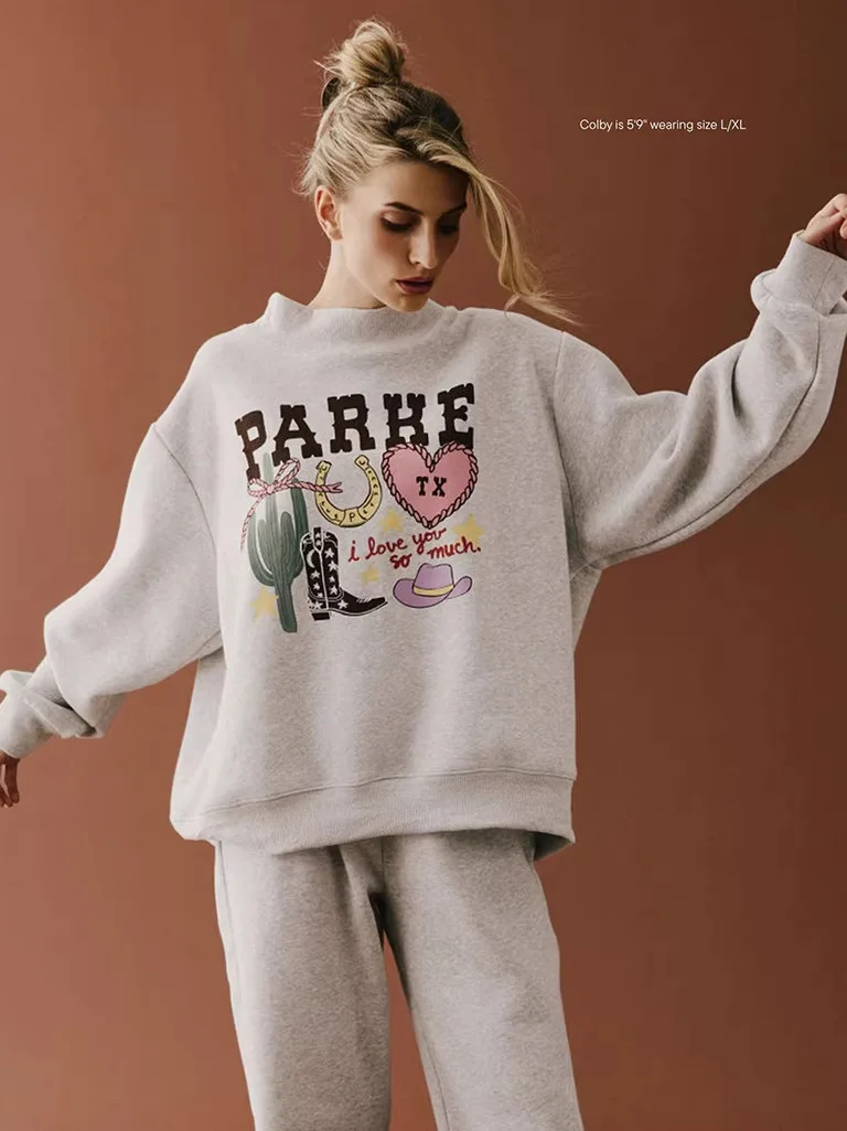 Spring 2026 Women's Loose Fit Cotton Hoodie High Collar Letter Print Sweatshirt Casual Comfortable Long Sleeve T-Shirt
Spring 2026 Women's Loose Fit Cotton Hoodie High Collar Letter Print Sweatshirt Casual Comfortable Long Sleeve T-Shirt