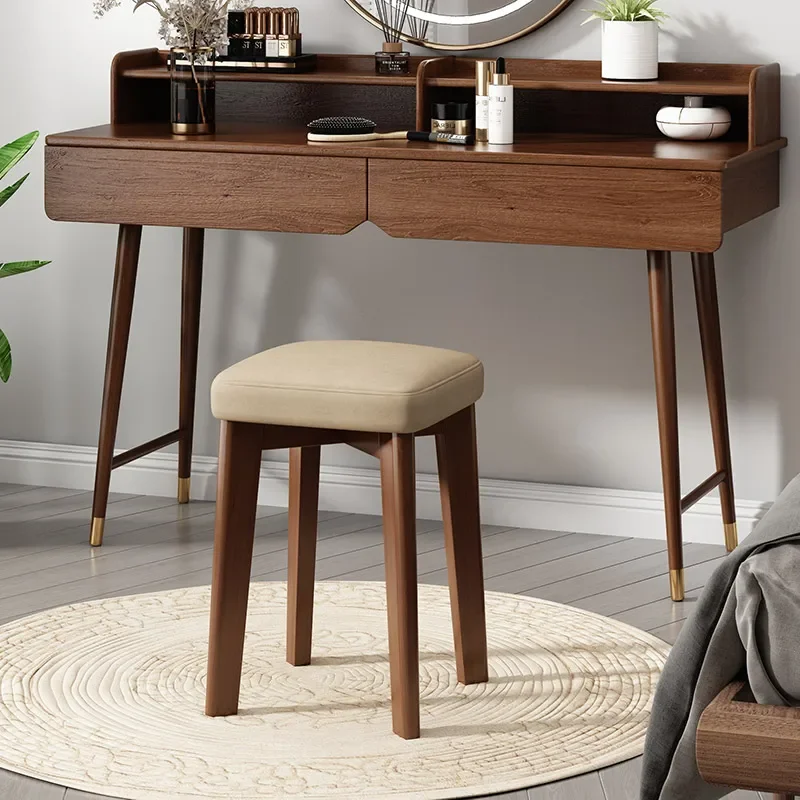 Kleiner Bankett-Esszimmerstuhl aus Holz, neier Tisch, антиke, Tabouret-Design, многофункциональный, Silla Cocina, Raum Kredithetik
Kleiner Bankett-Esszimmerstuhl aus Holz, neier Tisch, антиke, Tabouret-Design, многофункциональный, Silla Cocina, Raum Kredithetik
