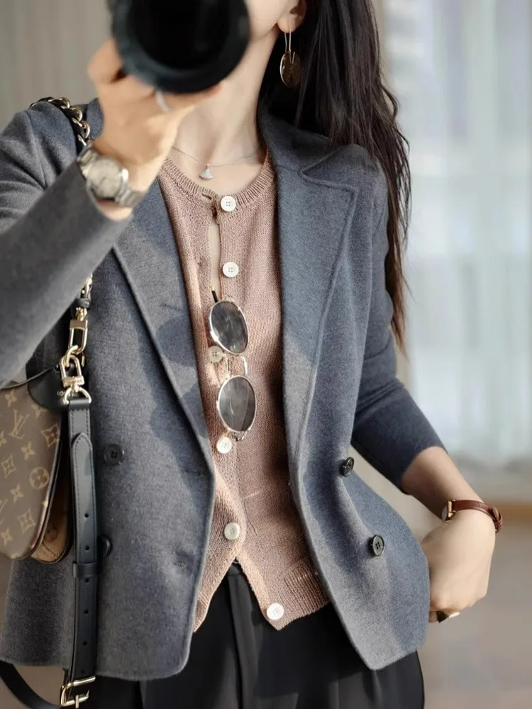 Comfortable Woolen Long Sve Pure Color Suit Cardigan Casual Ele Agel Autumn New Sle Women's Faion Outerwear
Comfortable Woolen Long Sve Pure Color Suit Cardigan Casual Ele Agel Autumn New Sle Women's Faion Outerwear