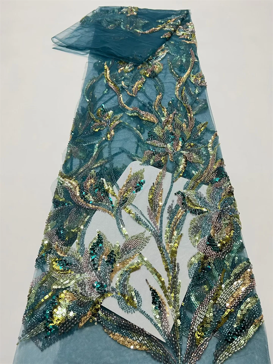 Африканское кружевное полотно с бисером 2026: высококачественное французское и нигерийское кружево с пайетками для свадебных и праздничных платьев, для шитья
Африканское кружевное полотно с бисером 2026: высококачественное французское и нигерийское кружево с пайетками для свадебных и праздничных платьев, для шитья