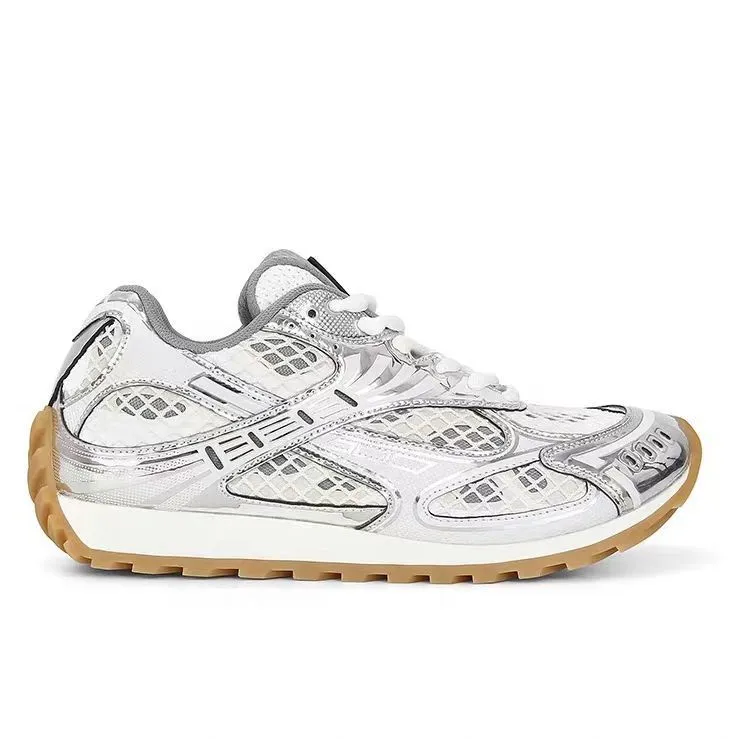 Fashionable New Casual Shoes Comfortable And Elegant Flats Simple Breathable Mesh Shoes Classic Generous Handsome Couple Shoes
Fashionable New Casual Shoes Comfortable And Elegant Flats Simple Breathable Mesh Shoes Classic Generous Handsome Couple Shoes