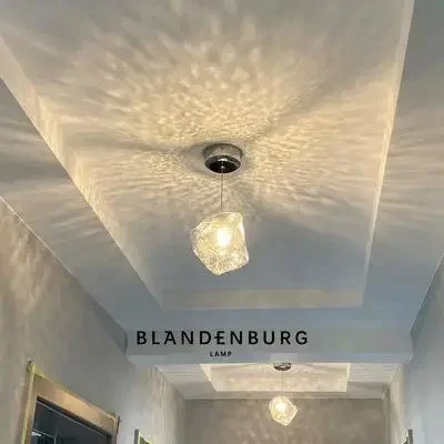 Nordic Creative Net Red Ice Cube Aisle Corridor Pendant Lights Modern Room Balcony Porch Chandeliers Home Decor Atmosphere Lamps
Nordic Creative Net Red Ice Cube Aisle Corridor Pendant Lights Modern Room Balcony Porch Chandeliers Home Decor Atmosphere Lamps