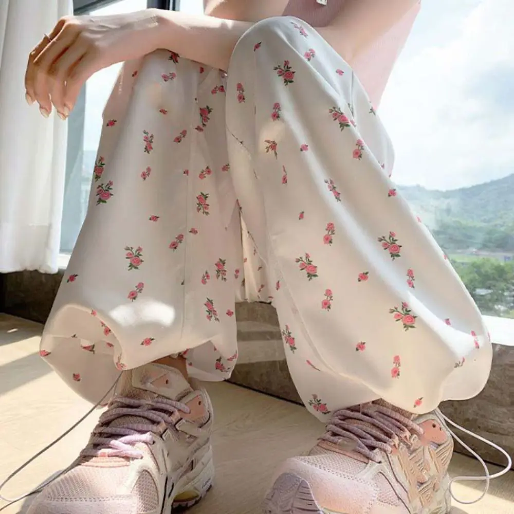 Elastic Waist High Waist Floral Wide Leg Pants Y2K Oversized Straight Drawstring Sweatpants Harajuku Streetwear
Elastic Waist High Waist Floral Wide Leg Pants Y2K Oversized Straight Drawstring Sweatpants Harajuku Streetwear