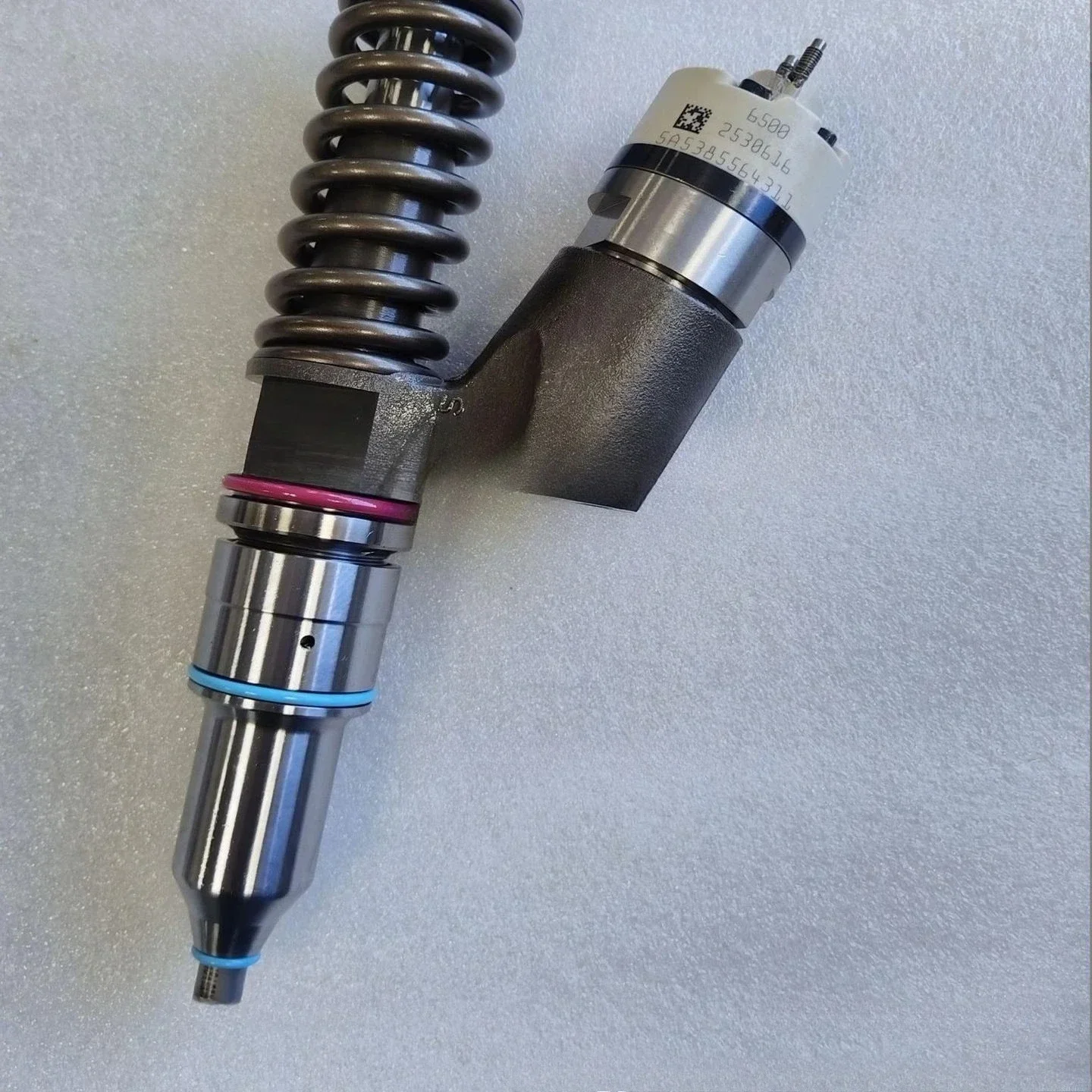 3920200 392-0200 Топливная форсунка Cat (GP-Fuel) 3861752 386-1752 для генераторных установок 3508, 3512, 3516, 3524
3920200 392-0200 Топливная форсунка Cat (GP-Fuel) 3861752 386-1752 для генераторных установок 3508, 3512, 3516, 3524