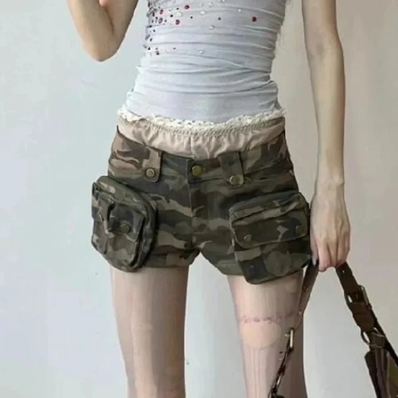 American Retro Heavy Pocket Short Pants Y2k E-girl High Waist Slim Fit Jeans 2024 Summer New Camouflage Shorts For Women
American Retro Heavy Pocket Short Pants Y2k E-girl High Waist Slim Fit Jeans 2024 Summer New Camouflage Shorts For Women