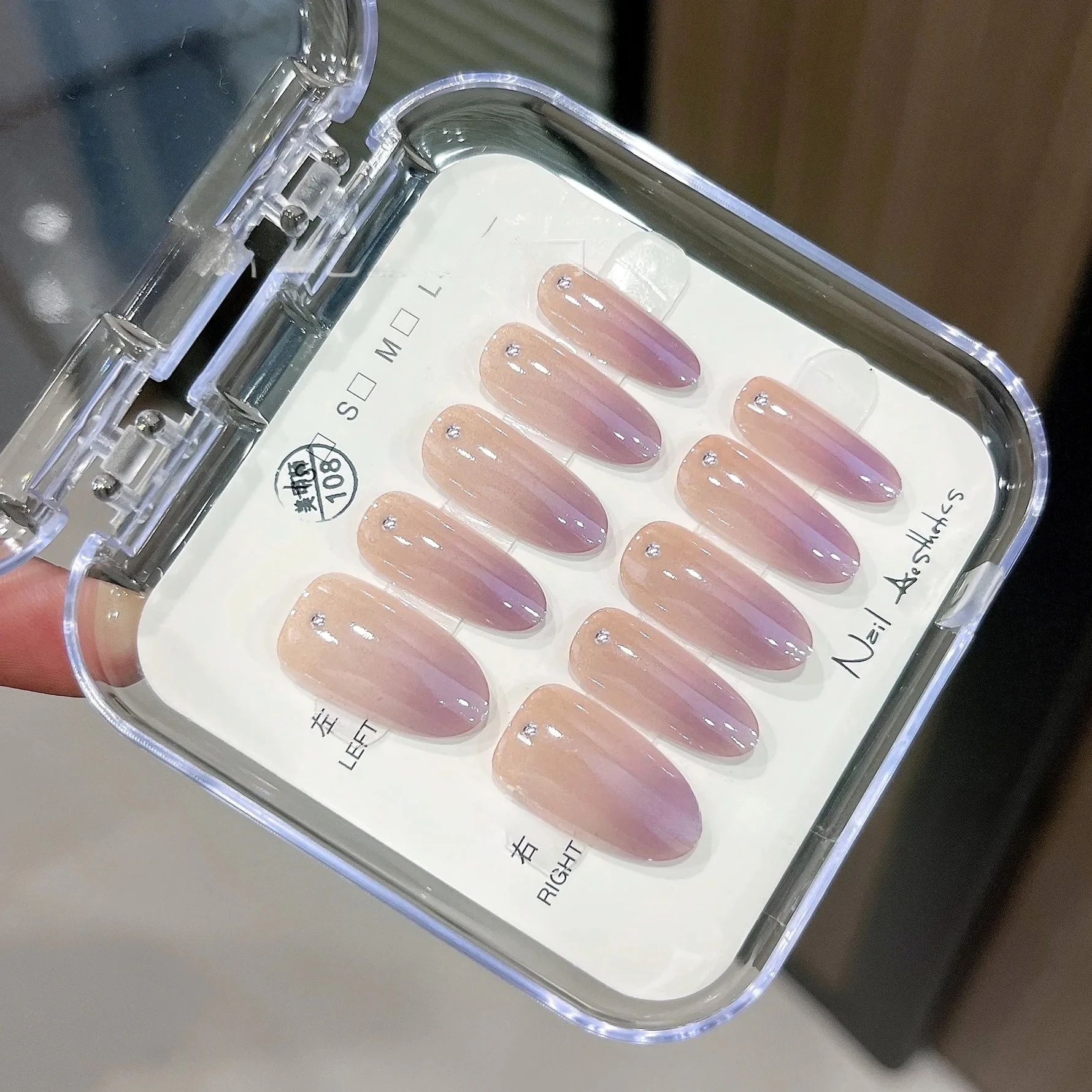 Handmade Almond Press on Nails French Simple Nude Color Reusable Adhesive False Nails with Design Acrylic Artificial Manicure
Handmade Almond Press on Nails French Simple Nude Color Reusable Adhesive False Nails with Design Acrylic Artificial Manicure