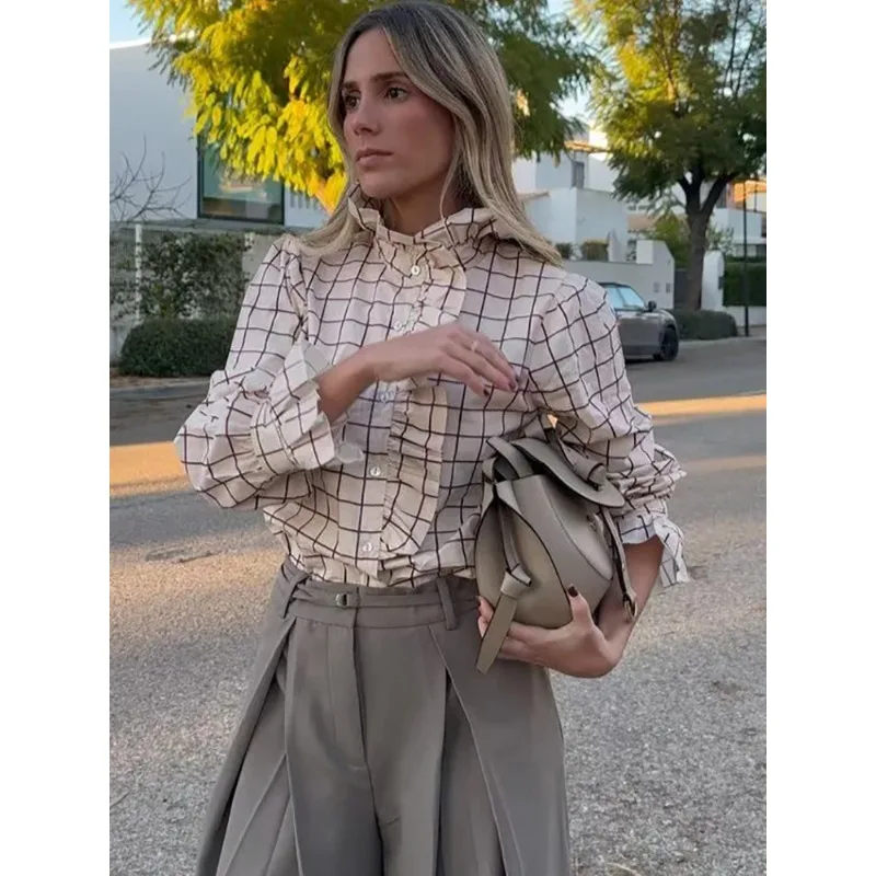 Sweet Women Ruffles Plaid Purple Shirts 2025 Fashion Ladies Casual Stand Collar Blouses for Party Female Elegant Tops Clothes
Sweet Women Ruffles Plaid Purple Shirts 2025 Fashion Ladies Casual Stand Collar Blouses for Party Female Elegant Tops Clothes