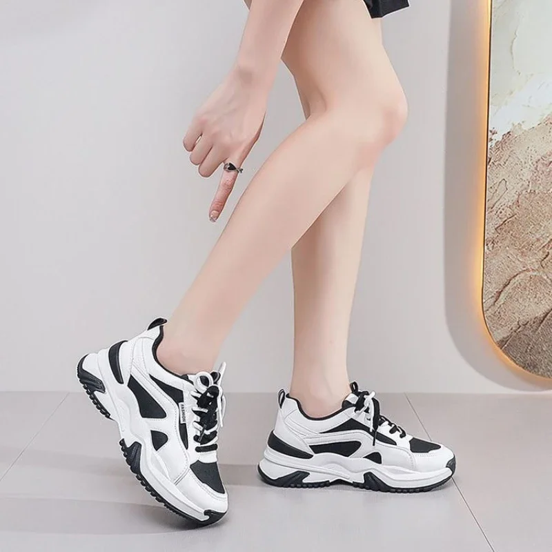 Women's Thick Sole Height Increasing Sneakers 2025 Spring New Korean Style Dad Shoes Breathable Student Casual Ins Trendy
Women's Thick Sole Height Increasing Sneakers 2025 Spring New Korean Style Dad Shoes Breathable Student Casual Ins Trendy