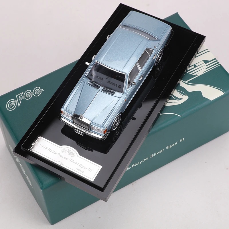 Модель автомобиля из сплава GFCC 1:64 1994, серебряная шпора III 
Модель автомобиля из сплава GFCC 1:64 1994, серебряная шпора III