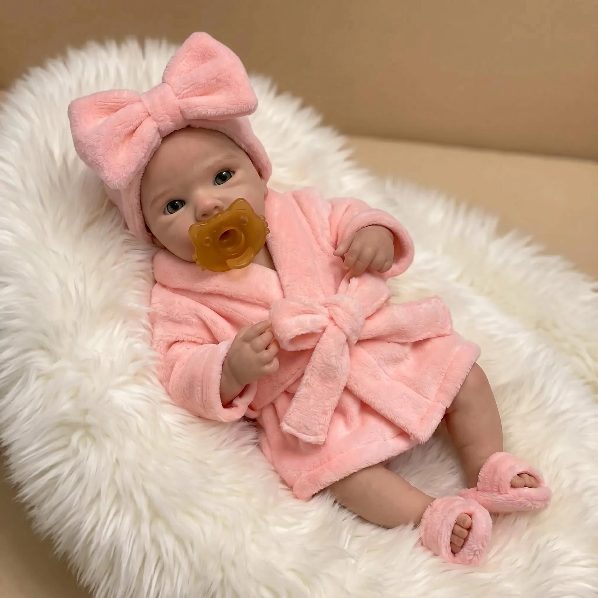 NPK 18-inch Lifelike Bettie Solid Platinum Silicone Baby Doll 3000G Realistic Weight Includes Pacifier Collectible Girl Figure
NPK 18-inch Lifelike Bettie Solid Platinum Silicone Baby Doll 3000G Realistic Weight Includes Pacifier Collectible Girl Figure