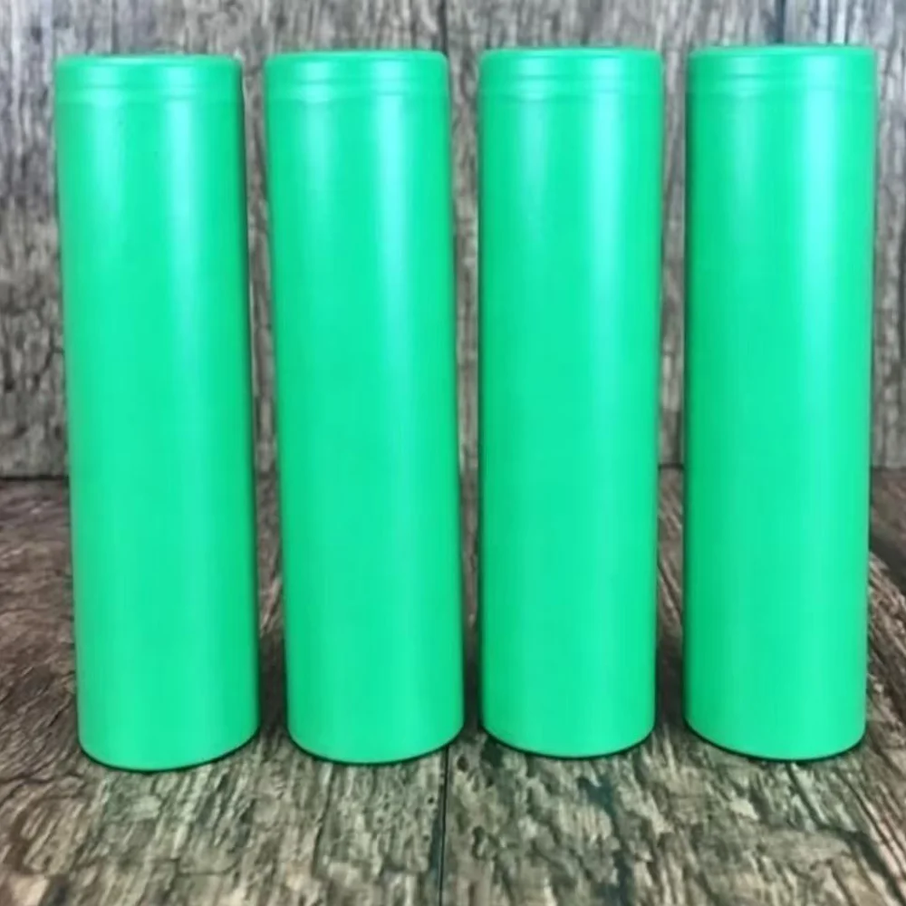 3.7V 2500mah 18650 Battery For Samsung 25R INR 18650 20A Lithium ion Battery Replacement External Battery+Charger
3.7V 2500mah 18650 Battery For Samsung 25R INR 18650 20A Lithium ion Battery Replacement External Battery+Charger