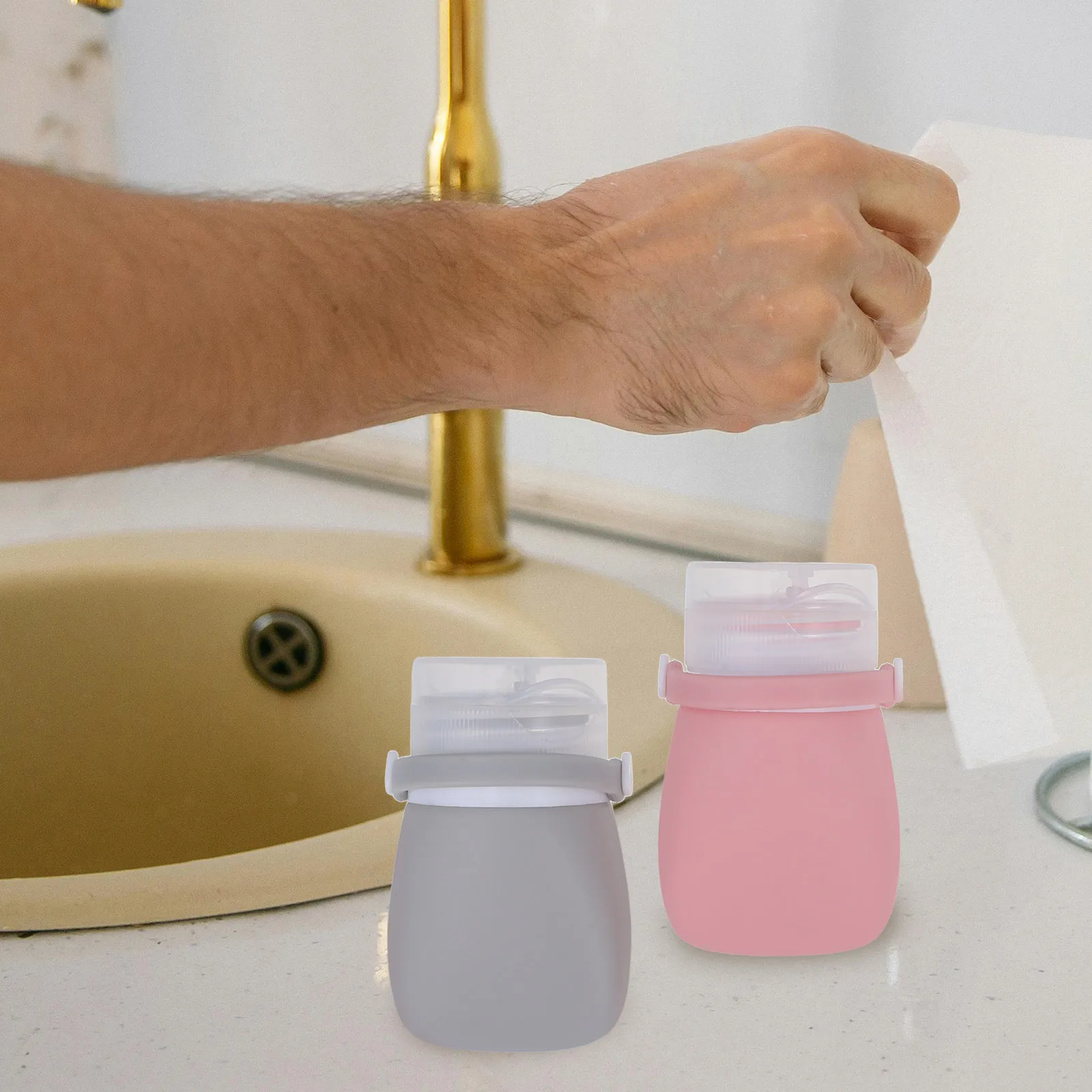 1 set 30ml Small Silicone Bottles Silicone Bottles Shampoo Containers Reusable Leak Proof Toiletry Storage Solutions
1 set 30ml Small Silicone Bottles Silicone Bottles Shampoo Containers Reusable Leak Proof Toiletry Storage Solutions