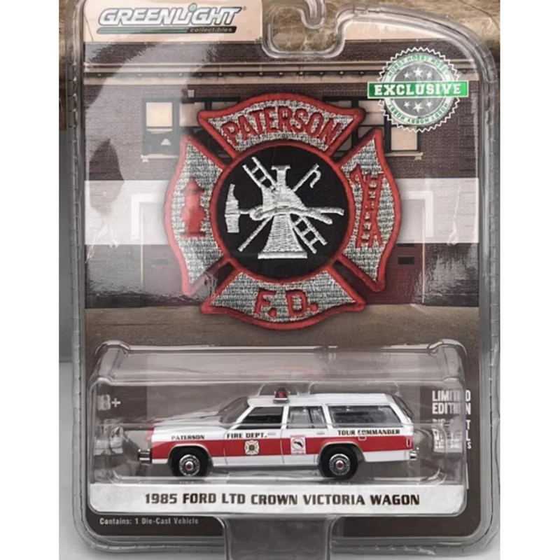 GreenLight Alloy Out of print 1:64 1985/1988 Ford LTD Crown Victoria Wagon Car Model Collection Display Toy Gifts Souvenirs
GreenLight Alloy Out of print 1:64 1985/1988 Ford LTD Crown Victoria Wagon Car Model Collection Display Toy Gifts Souvenirs