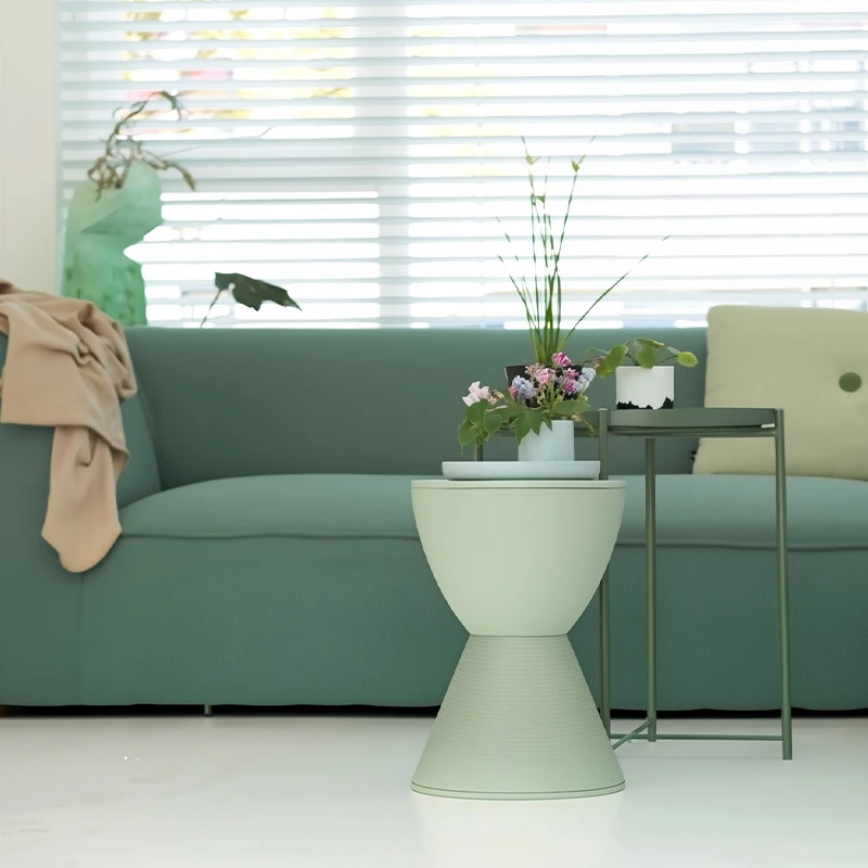 Suitable for Kartell simple creative low stool coffee table small round table hourglass type PRINCE AHA
Suitable for Kartell simple creative low stool coffee table small round table hourglass type PRINCE AHA