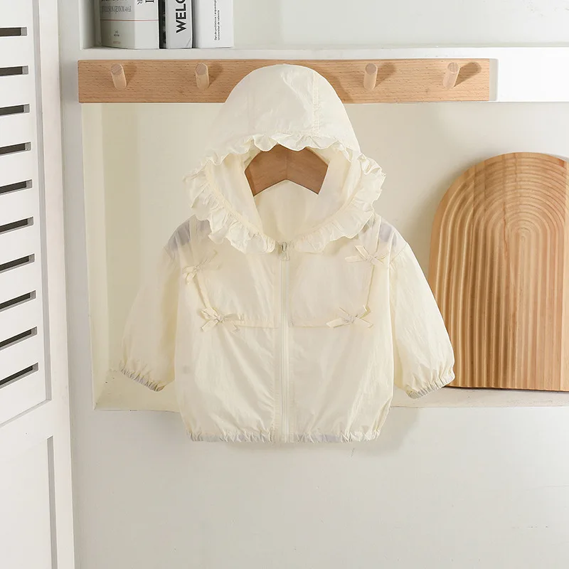 Baby Sunscreen Coat for Summer Thin Clothes for Baby Girls Princess Girls Baby Hooded Coat Sweet Bow Girls Coat
Baby Sunscreen Coat for Summer Thin Clothes for Baby Girls Princess Girls Baby Hooded Coat Sweet Bow Girls Coat