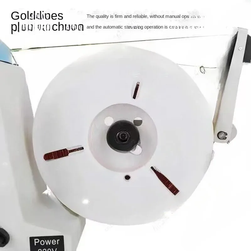 Автоматический диспенсер для закручивания хлебопечных пакетов, машина для завязывания пакетов для тостов с золотой проволокой - новое упаковочное оборудование для хлебобулочных изделий 
Автоматический диспенсер для закручивания хлебопечных пакетов, машина для завязывания пакетов для тостов с золотой проволокой - новое упаковочное оборудование для хлебобулочных изделий