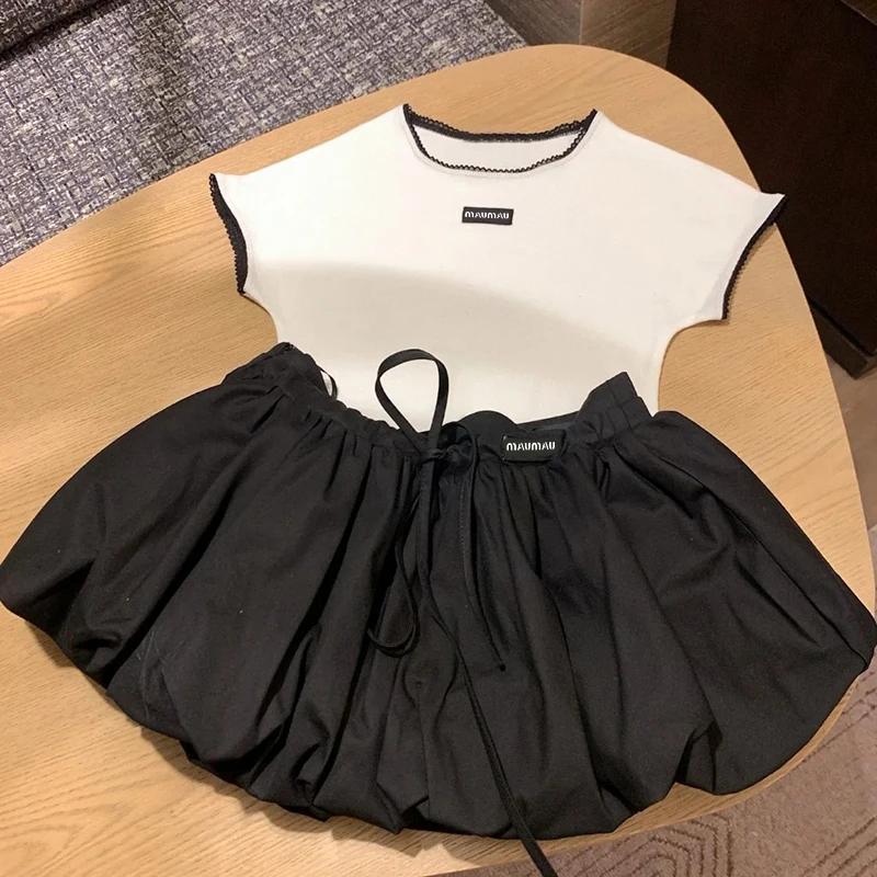 Новый комплект из двух предметов: юбка-пышка и топ для женщин, универсальный, от китайского бренда, модель Round Ne Ort Sve
Новый комплект из двух предметов: юбка-пышка и топ для женщин, универсальный, от китайского бренда, модель Round Ne Ort Sve