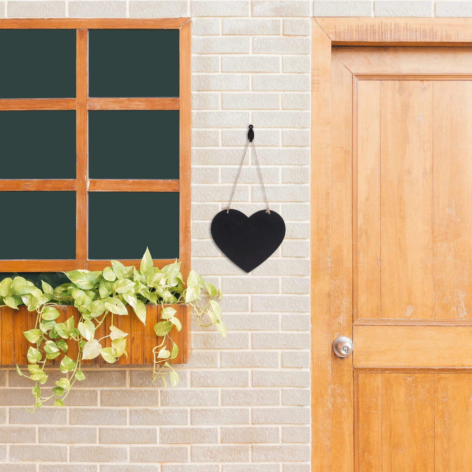 2Pcs Heart Mini Chalkboard Signs Hanging naments Reusable Home Small Signs Office Cafe Small Chalk Boards To Write On
2Pcs Heart Mini Chalkboard Signs Hanging naments Reusable Home Small Signs Office Cafe Small Chalk Boards To Write On