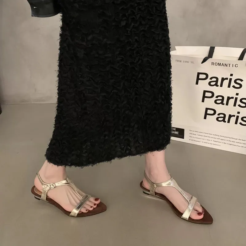 Fashion Sandals Women New High Quality Real Leather Pointed T-shaped Ankle Buckle Strap Ladies Flat Bottom Low Heel Open Shoes
Fashion Sandals Women New High Quality Real Leather Pointed T-shaped Ankle Buckle Strap Ladies Flat Bottom Low Heel Open Shoes