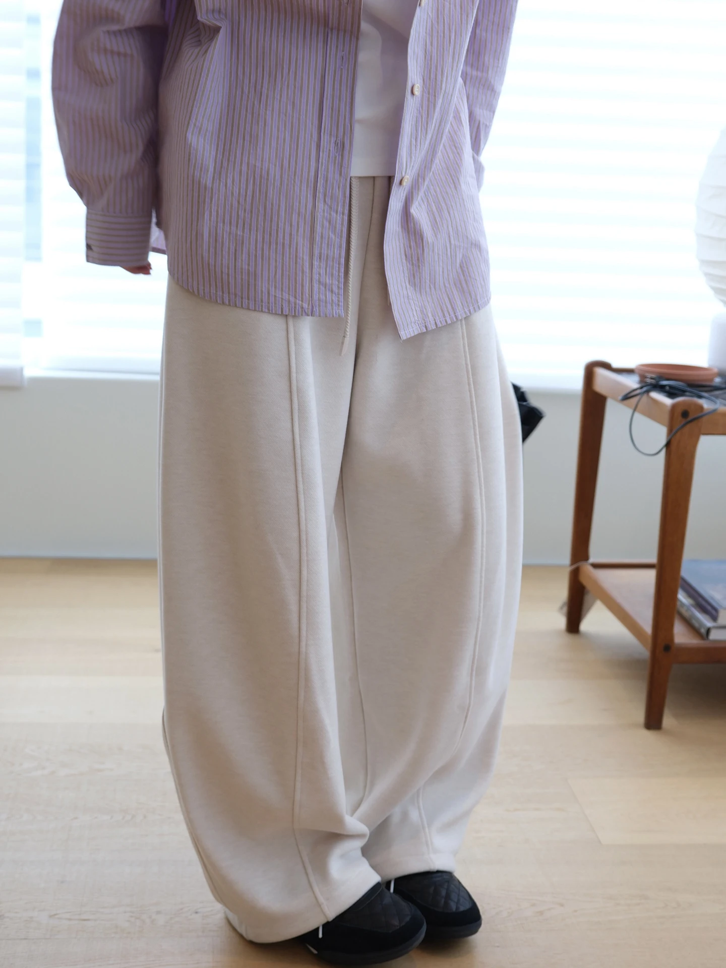 Pure Color Elastic Waist Dstring Balloon Pants Women Loose Straight Leg Pear ape Slim Wide Leg Casual Trousers
Pure Color Elastic Waist Dstring Balloon Pants Women Loose Straight Leg Pear ape Slim Wide Leg Casual Trousers