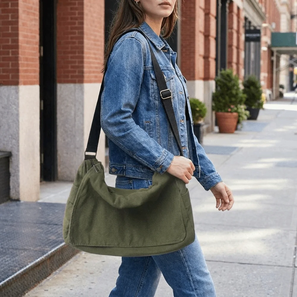 Canvas Nylon Crossbody Bag Large Capcity Solid Color Messenger Bag Korean Style Student School Bags Simple Shoulder Bag Shopping
Canvas Nylon Crossbody Bag Large Capcity Solid Color Messenger Bag Korean Style Student School Bags Simple Shoulder Bag Shopping