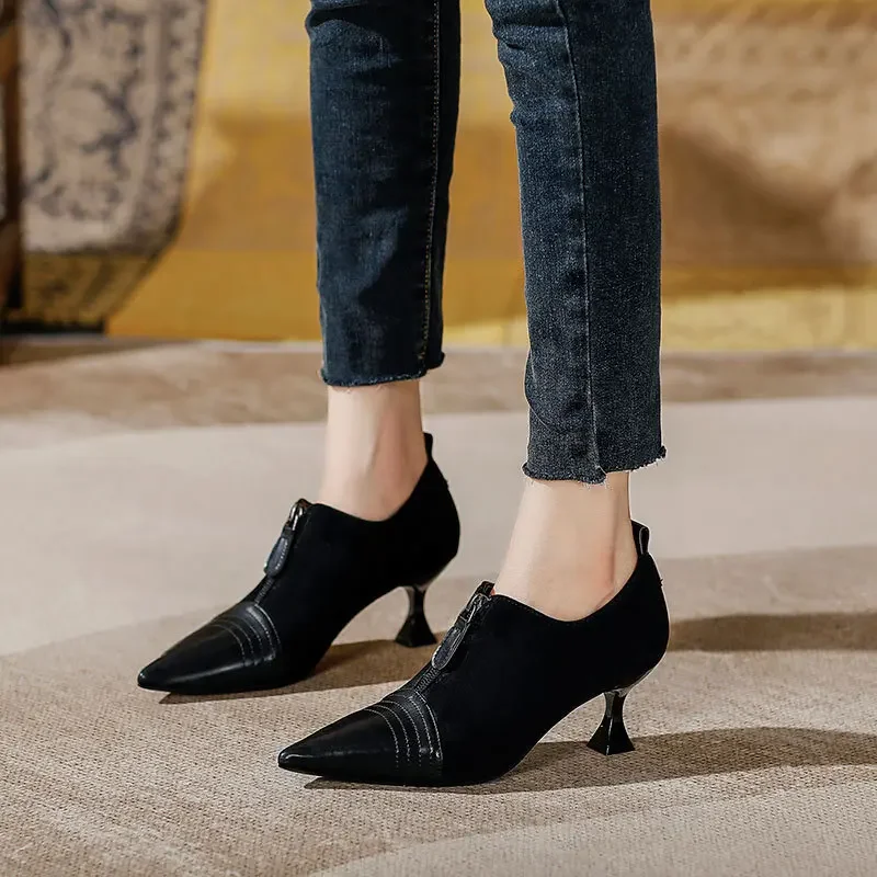 Women's 2025 Autumn Winter Before Zipper Retro British Splicing Pointed Deep Mouth Single Shoes High Heels
Women's 2025 Autumn Winter Before Zipper Retro British Splicing Pointed Deep Mouth Single Shoes High Heels