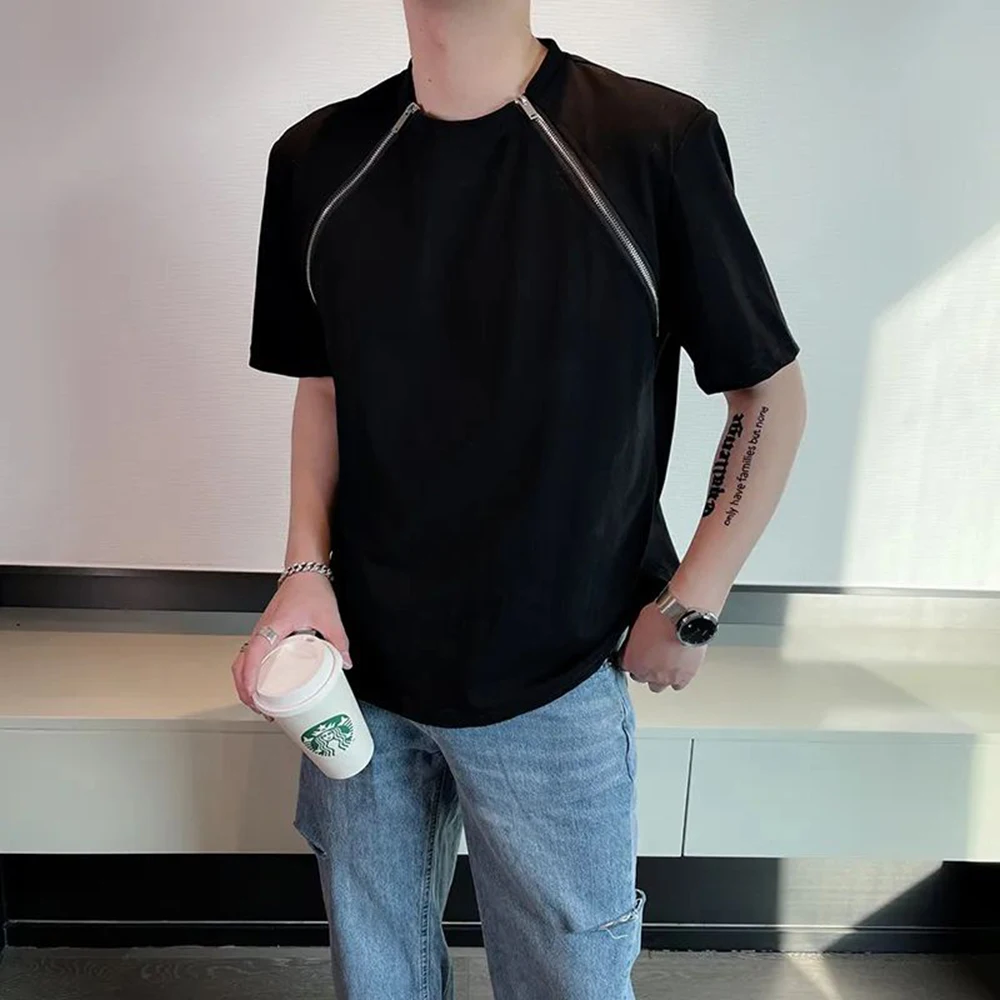 Korean Fashion Zipper T-Shirt Men Loose Short Sleeve Casual T Shirts Summer New Oversized Streetwear Y2K Function Tops Pullover
Korean Fashion Zipper T-Shirt Men Loose Short Sleeve Casual T Shirts Summer New Oversized Streetwear Y2K Function Tops Pullover