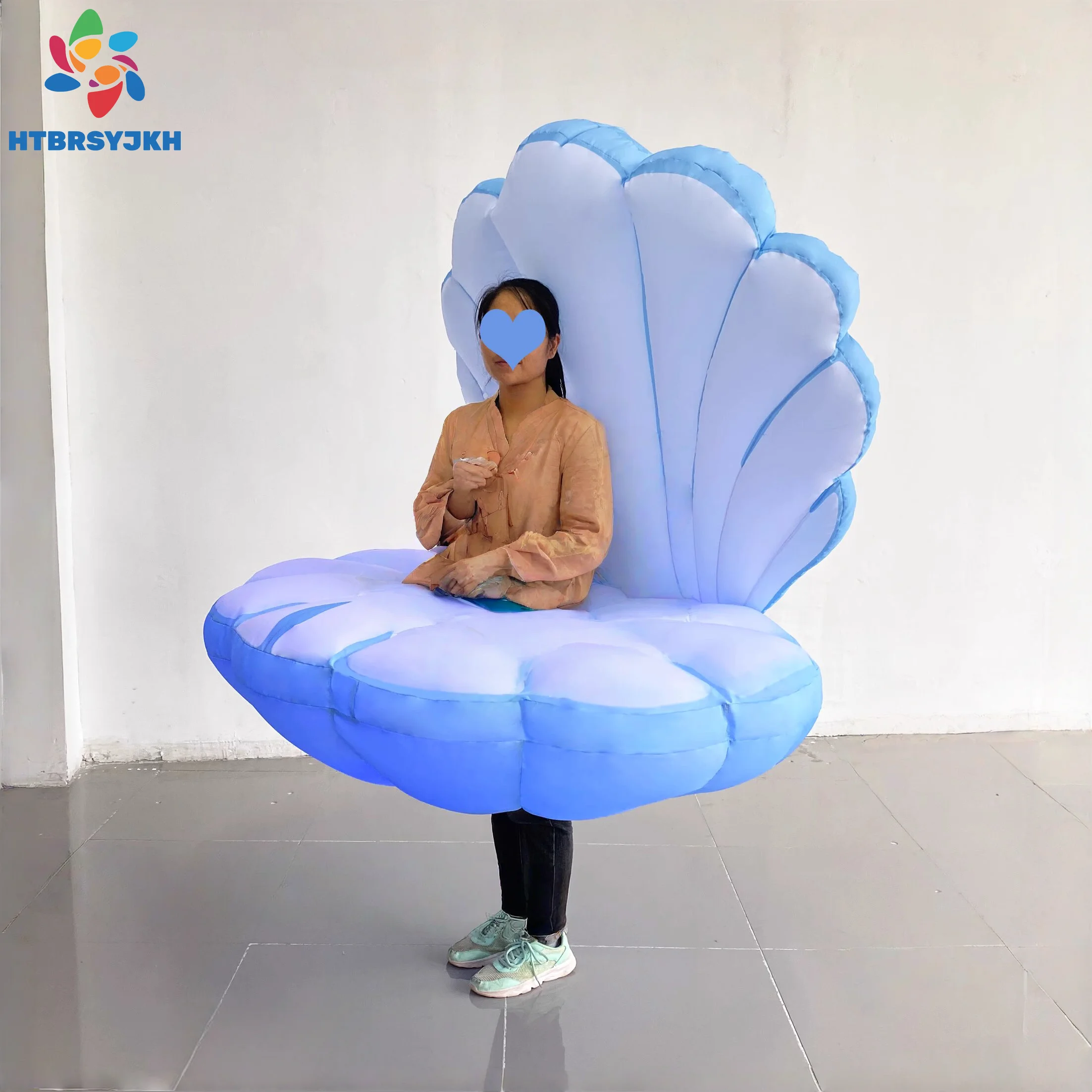 Adult inflatable shell clothing, with colored shells, LED lights, outdoor parade accessories display
Adult inflatable shell clothing, with colored shells, LED lights, outdoor parade accessories display
