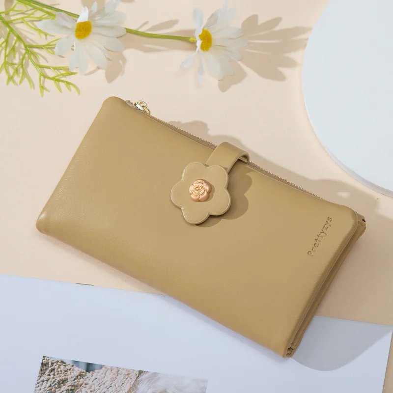 Brand Women's Long Wallet High Capacity Fresh Korean Zipper Coin Purse Flower Buckle 2 Fold Multi-card Card Holder
Brand Women's Long Wallet High Capacity Fresh Korean Zipper Coin Purse Flower Buckle 2 Fold Multi-card Card Holder