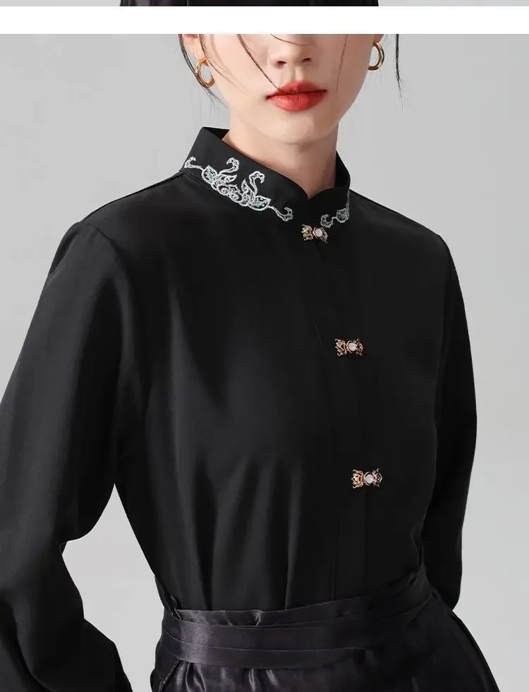 Spring Featuring a Stand Up Collar and a Chinese Style Embroidered Shirt for Women New Chinese Style Top for Early
Spring Featuring a Stand Up Collar and a Chinese Style Embroidered Shirt for Women New Chinese Style Top for Early
