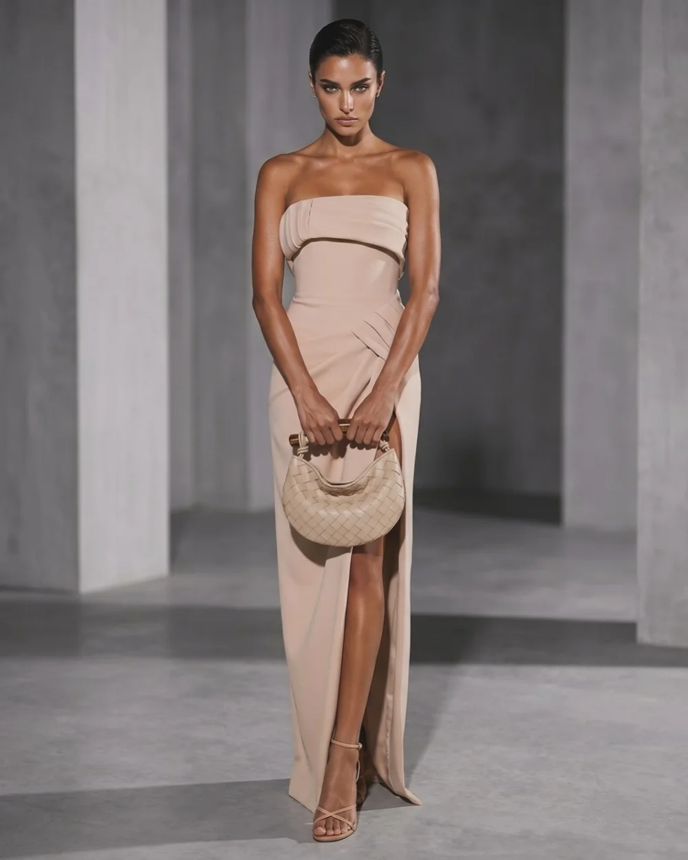 Customized Modern Style Women Jersey Ruched Pleat Straight Evening Dresses Fashion Strapless Sleeveless Floor Lenght Party Gowns
Customized Modern Style Women Jersey Ruched Pleat Straight Evening Dresses Fashion Strapless Sleeveless Floor Lenght Party Gowns