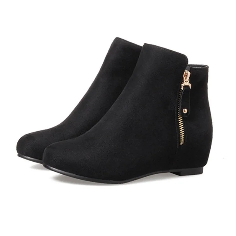 Women's Comfortable Suede Ankle Boots with Hidden 5cm Lift & Side Zipper - Italian Design Casual Travel Versatile Boots 
Women's Comfortable Suede Ankle Boots with Hidden 5cm Lift & Side Zipper - Italian Design Casual Travel Versatile Boots