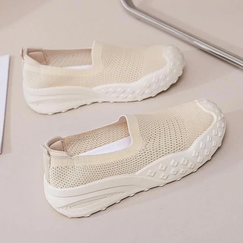 Breathable Women's Flat Slip-On Shoes Thin Mesh Upgraded Version of Beijing Shoes Summer New Style Casual round Toe Thick Heel
Breathable Women's Flat Slip-On Shoes Thin Mesh Upgraded Version of Beijing Shoes Summer New Style Casual round Toe Thick Heel