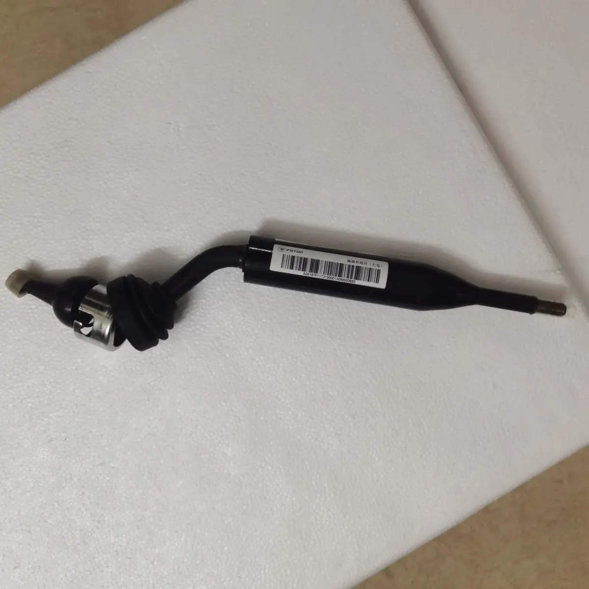 Suitable for Foton Pickup Tunland with Cummins 2.8 Engine: Transmission Shift Lever Assembly / Tunland Gearbox Shift Lever.
Suitable for Foton Pickup Tunland with Cummins 2.8 Engine: Transmission Shift Lever Assembly / Tunland Gearbox Shift Lever.