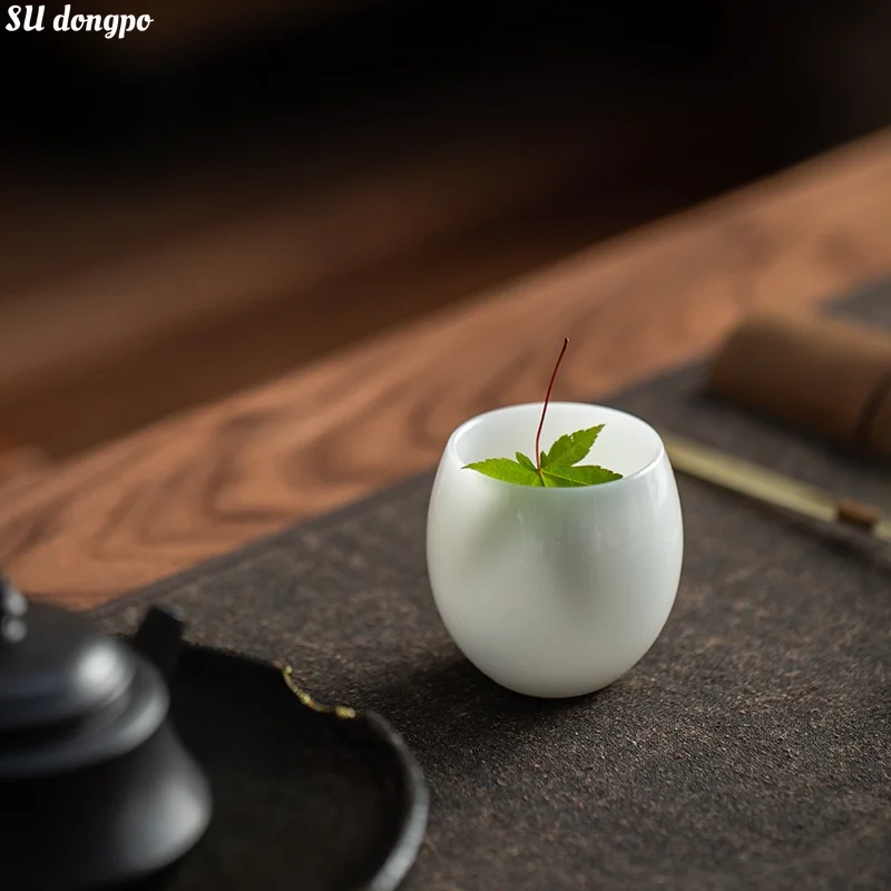 Translucent 'Ice Jade' White Ceramic Porcelain Tea Set Egg-shaped Cup – Tea Cup for Gongfu Cha
Translucent 'Ice Jade' White Ceramic Porcelain Tea Set Egg-shaped Cup – Tea Cup for Gongfu Cha