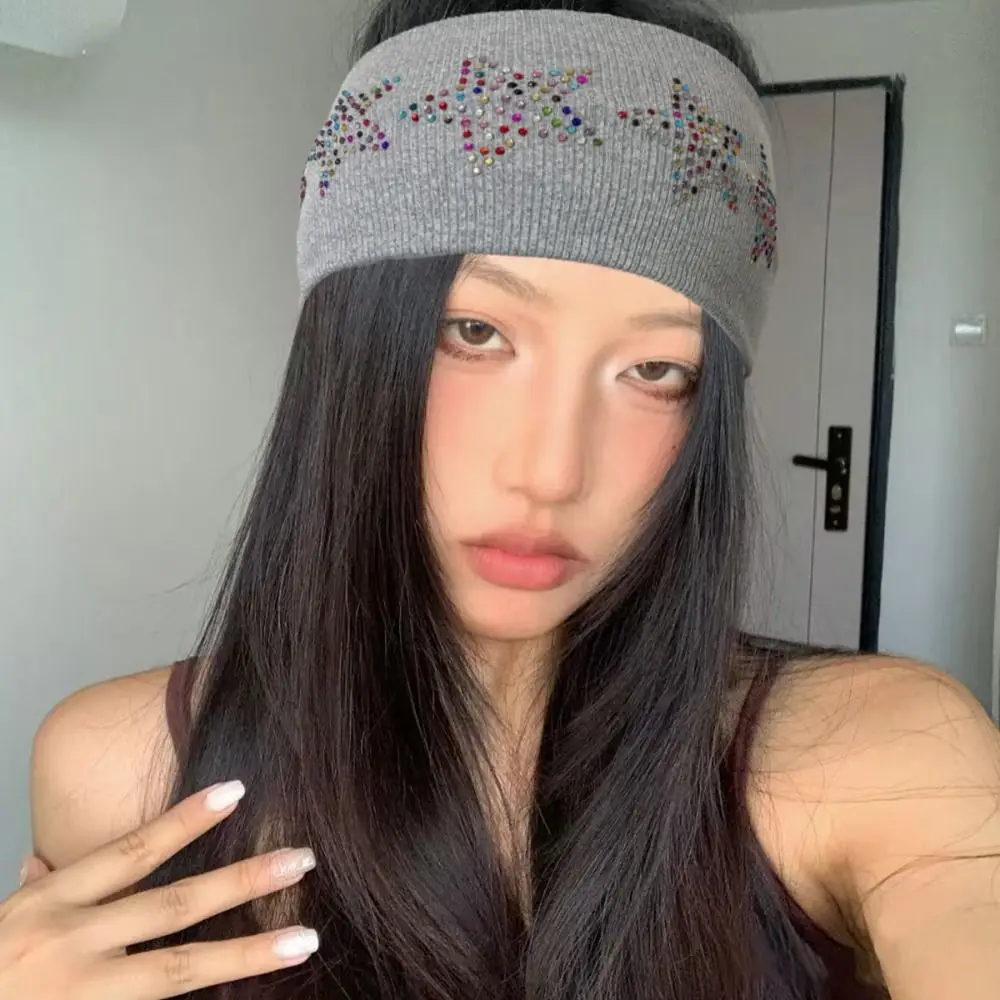 Casual Pure Color Rhinestone Star Headband Soft Breathable Elastic Headband Face Wash Headwear Sports Hairband Daily
Casual Pure Color Rhinestone Star Headband Soft Breathable Elastic Headband Face Wash Headwear Sports Hairband Daily