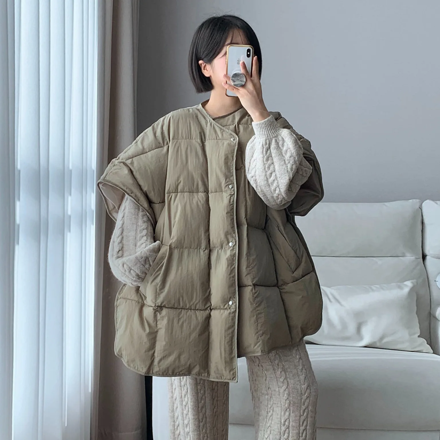 В наличии: Корейский ретро-жилет из хлопка Svel с дизайнерским акцентом, модная женская одежда, Зима 2025
В наличии: Корейский ретро-жилет из хлопка Svel с дизайнерским акцентом, модная женская одежда, Зима 2025