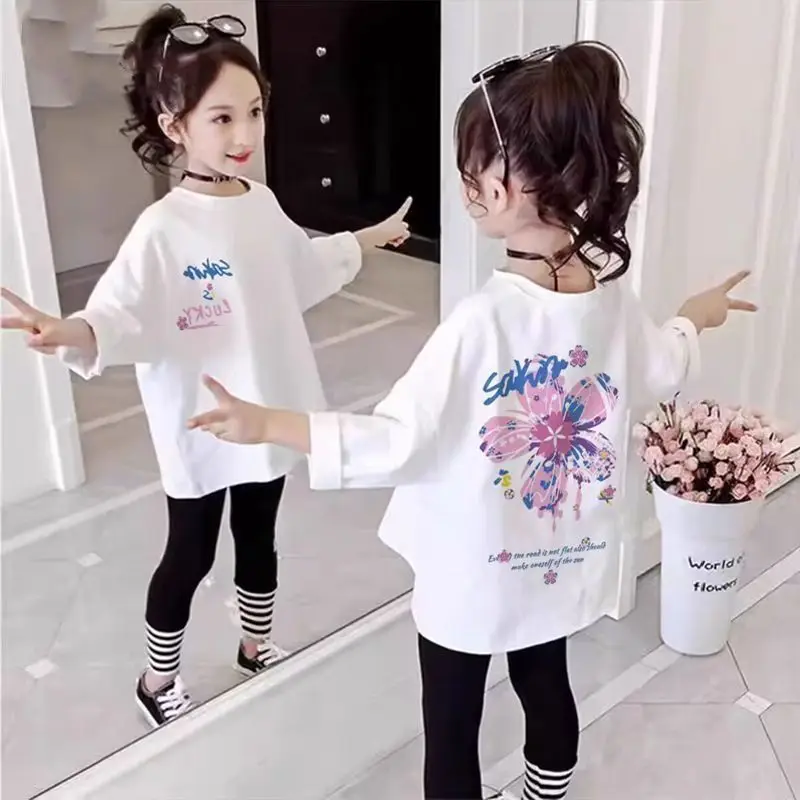 100% pure cotton girls' base long sleeved T-shirt summer children's T-shirt new mid size children's fashion top
100% pure cotton girls' base long sleeved T-shirt summer children's T-shirt new mid size children's fashion top