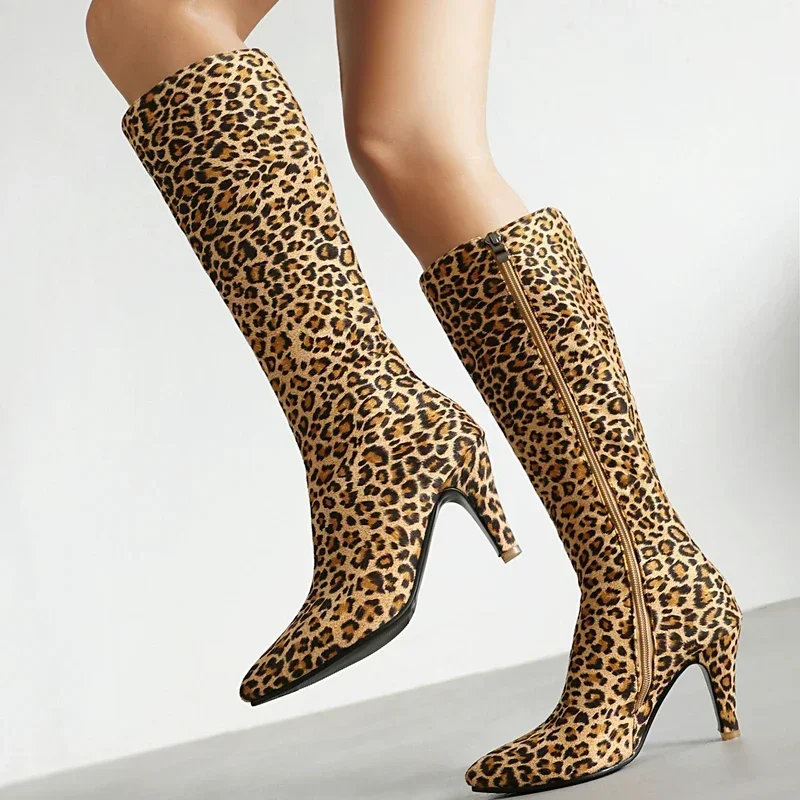 Cheetah Leopard Sexy Animal Print Knee-high Stretch Boots Zipper Up Spike High Heels Big Size 45 46 47 Pointed Toe Women Shoes
Cheetah Leopard Sexy Animal Print Knee-high Stretch Boots Zipper Up Spike High Heels Big Size 45 46 47 Pointed Toe Women Shoes