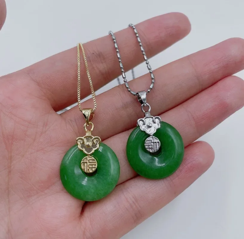 Natural Green Jade Ruyi Inlaid Safety Buckle Pendant 925 Silver Necklace Chinese Fashion Charm Jewelry Accessories Women Gifts
Natural Green Jade Ruyi Inlaid Safety Buckle Pendant 925 Silver Necklace Chinese Fashion Charm Jewelry Accessories Women Gifts