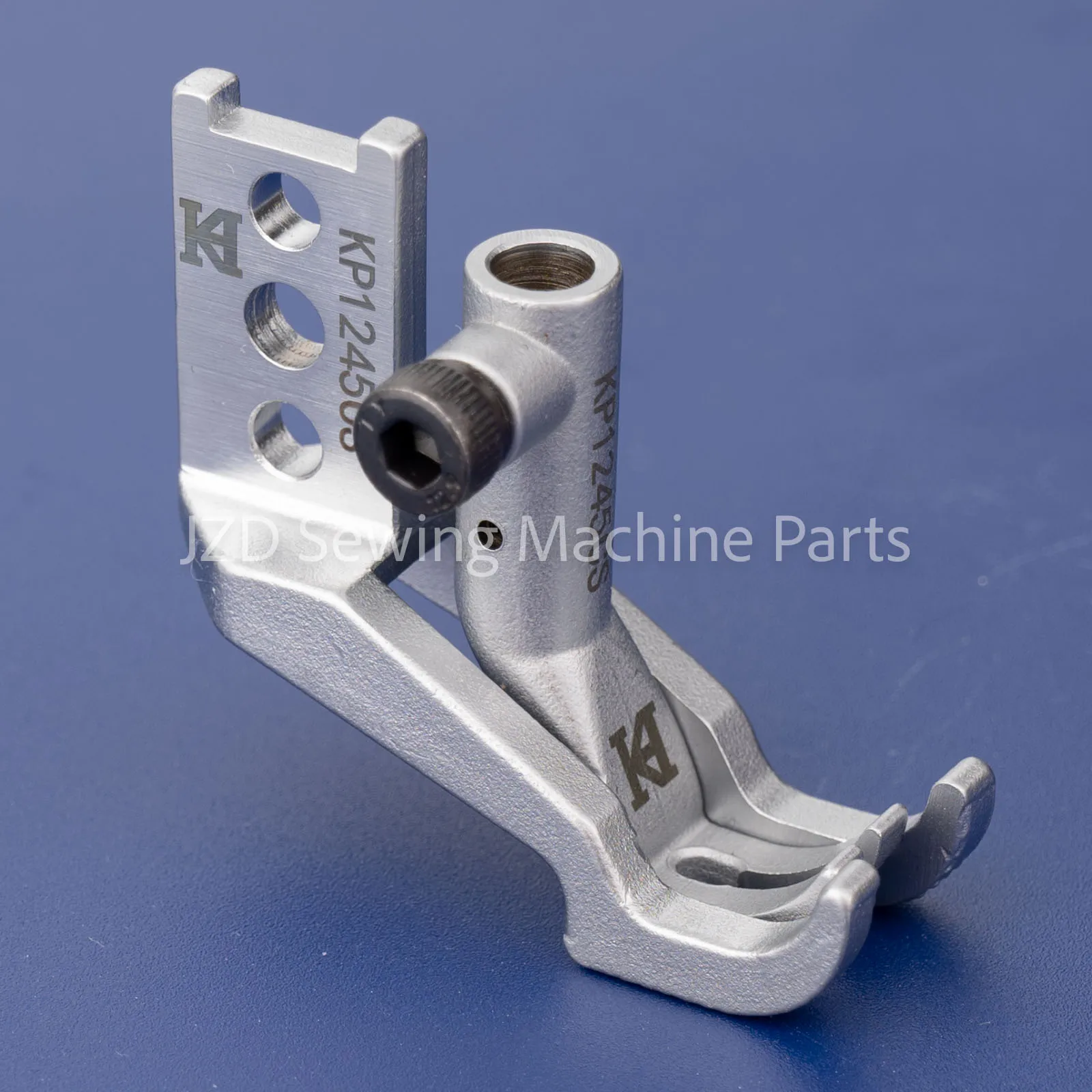 KP1245CS / 91-049792-04 + 91-049345-93 Climbing Cross Seam Presser Foot For Pfaff 335 345 346 Sewing Machine Parts
KP1245CS / 91-049792-04 + 91-049345-93 Climbing Cross Seam Presser Foot For Pfaff 335 345 346 Sewing Machine Parts