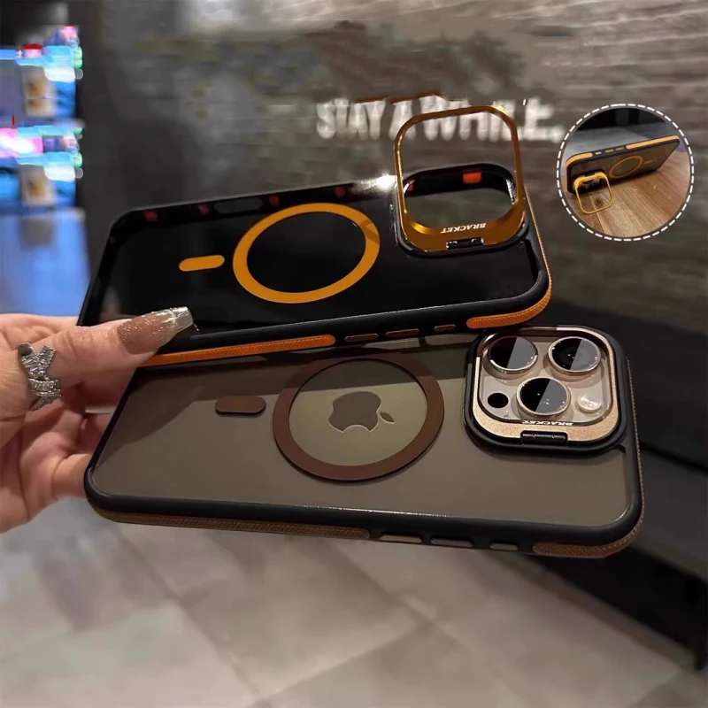 Transparent metal lens holder MagSafe phone case, suitable for iPhone 16 Pro Max 15 Pro 14 13 Clear wireless charging hard case
Transparent metal lens holder MagSafe phone case, suitable for iPhone 16 Pro Max 15 Pro 14 13 Clear wireless charging hard case