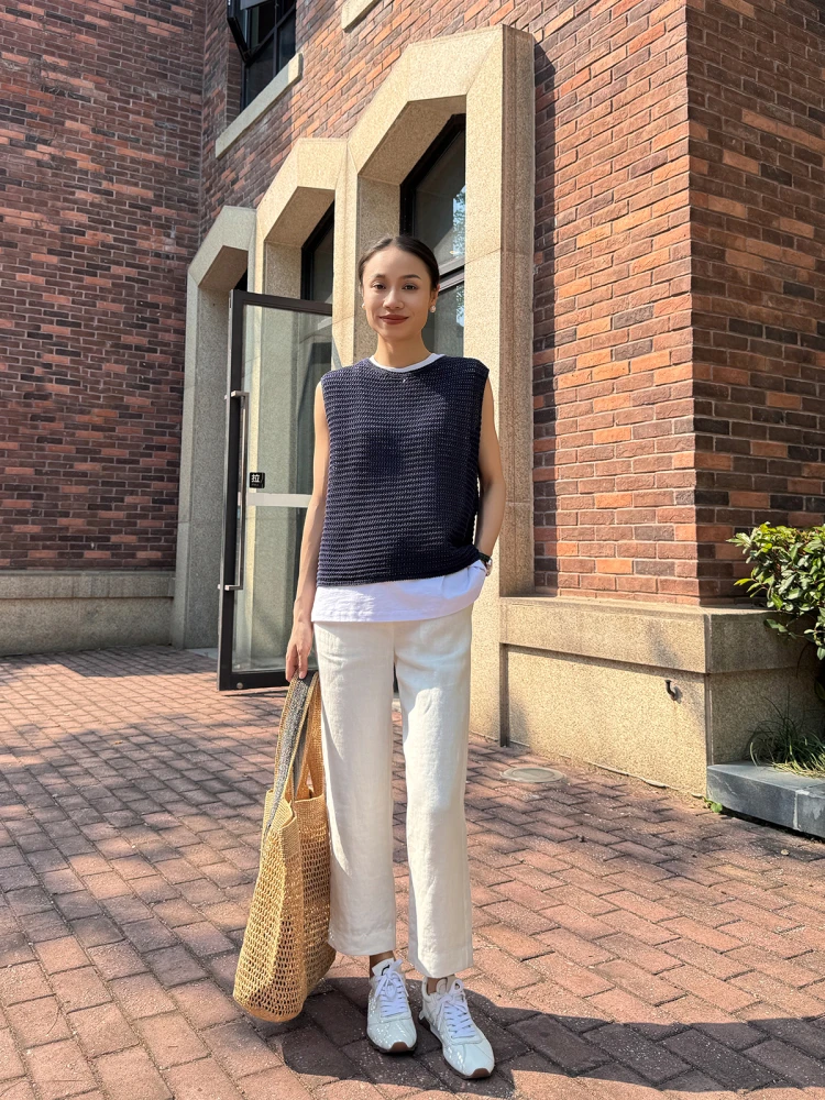 Женский вязаный жилет Ease Slimming из льна и хлопка, повседневный, модный, для работы, с вырезами, удобный, для ношения под одеждой
Женский вязаный жилет Ease Slimming из льна и хлопка, повседневный, модный, для работы, с вырезами, удобный, для ношения под одеждой